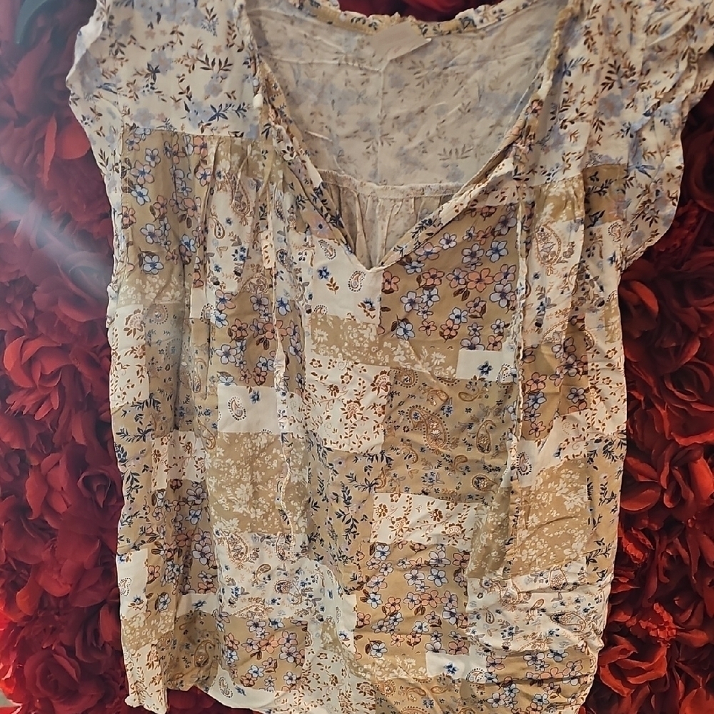 No Boundaries Floral Patchwork Women's Top Size XXL